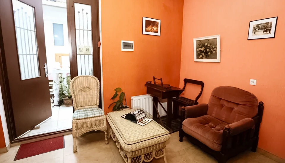 هتل ایساکا تفلیس